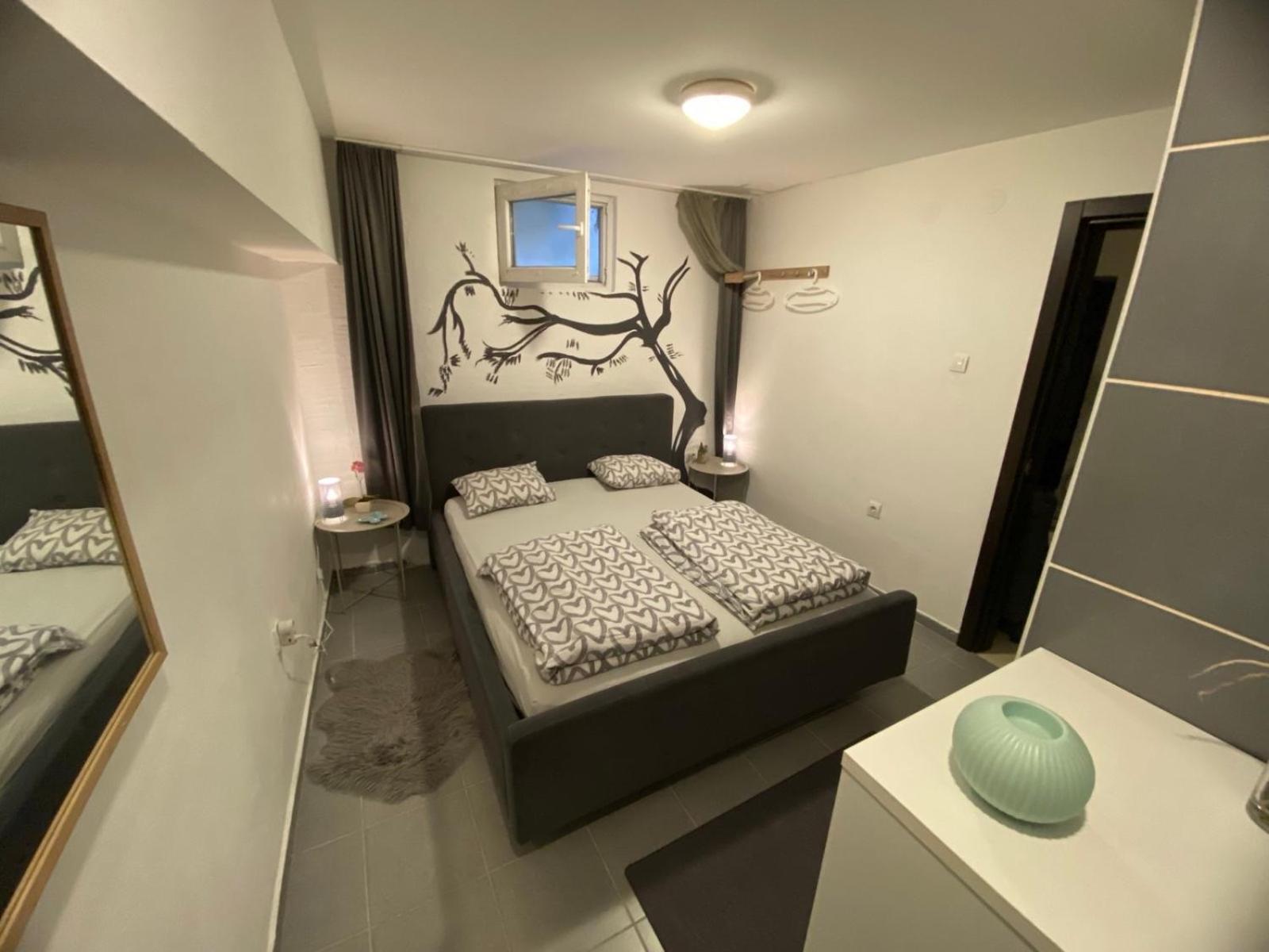 N6 Apartment Novi Sad Exteriör bild